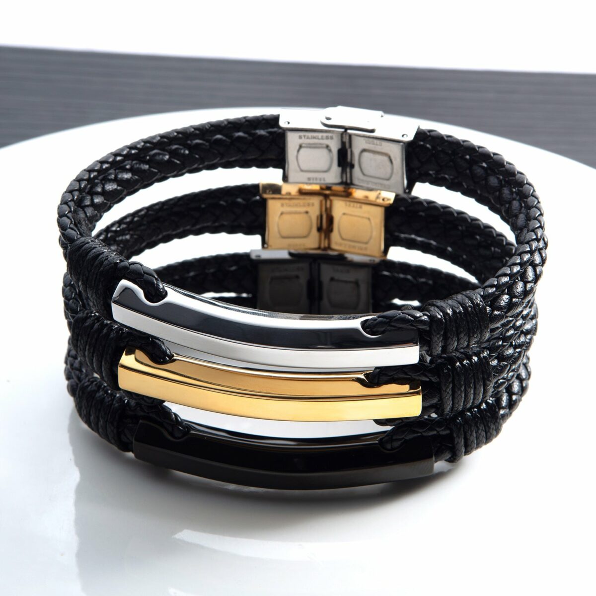 Pulsera de cuero trenzado con cierre magnético de stainless Steel